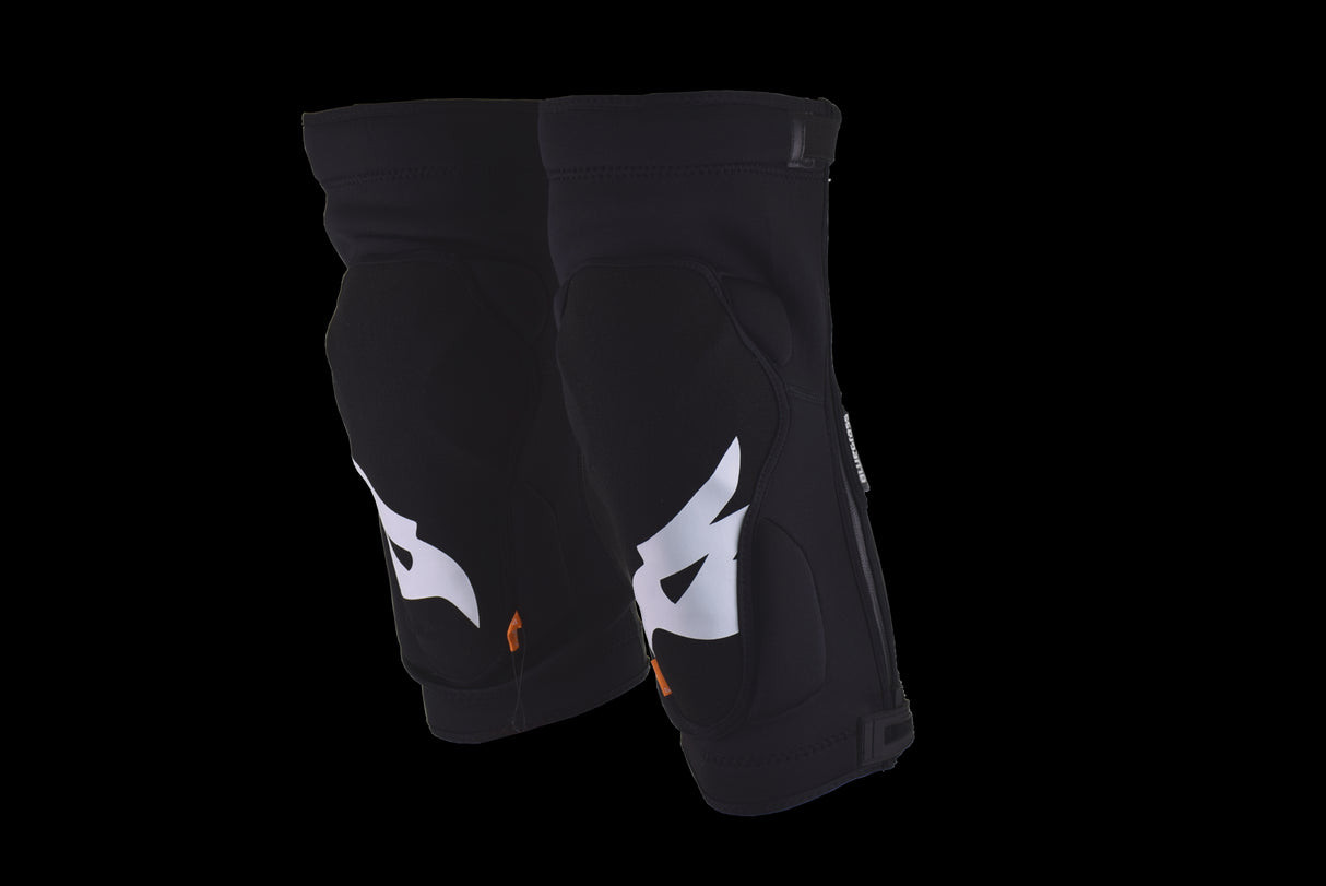 Bluegrass Solid D30 Knee Pads Black