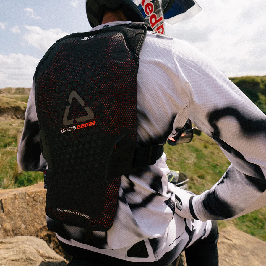 Leatt - Chest Protector 4.5 Hybrid - Black