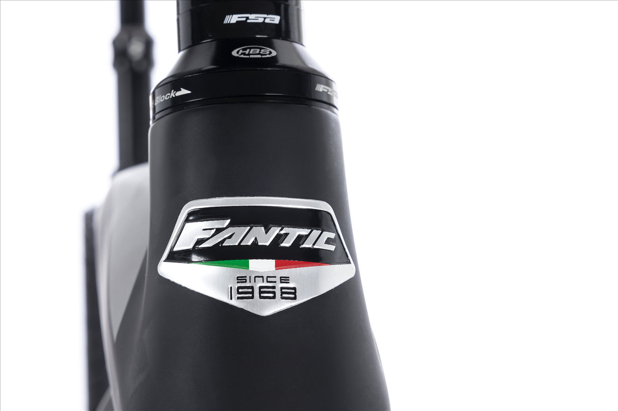 Fantic - XMF 1.7 Carbon MY22 M Black