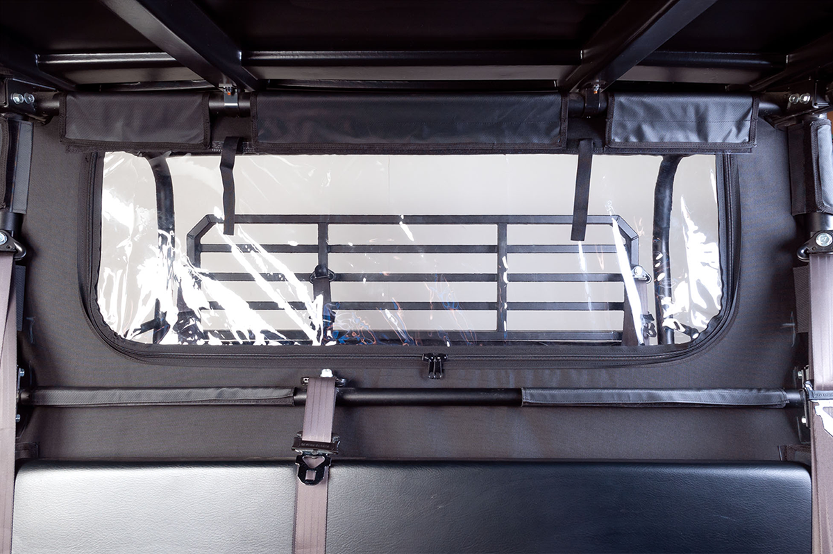 SEIZMIK Soft Dust Panel - Rear 50-04028KIT