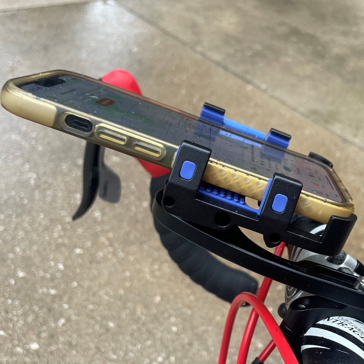 BiKASE BikGrip with Garmin® Compatible mount 2091