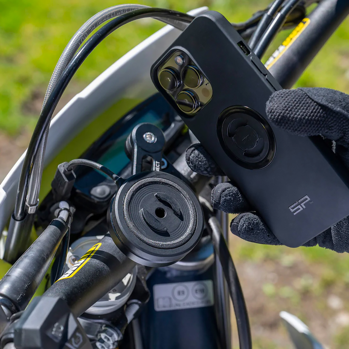 SP CONNECT SPC+ Charging Anti-Vibration Module 52808 - Cycle City Outdoors