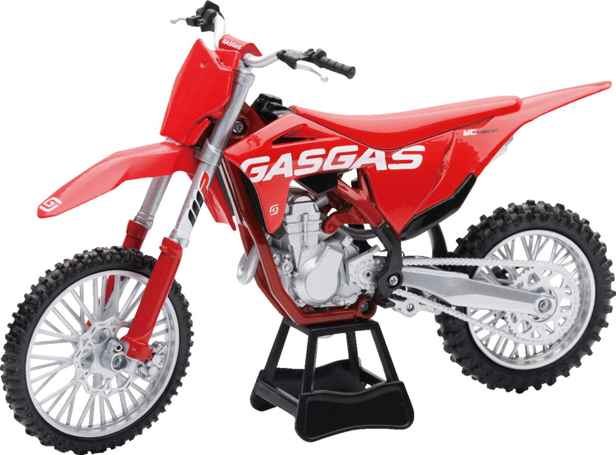 New Ray Toys GasGas MC 450F Dirt Bike - 1:12 Scale - Red/Black 58293