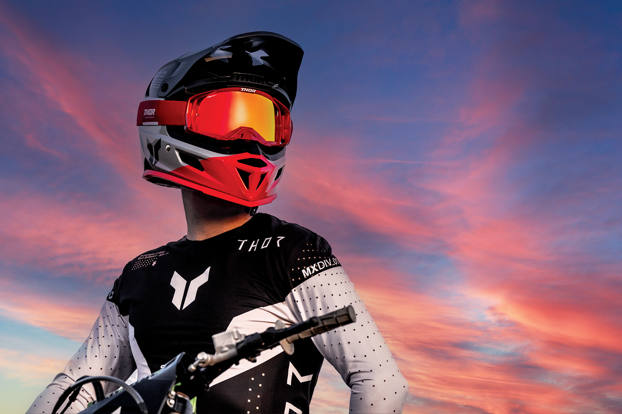 THOR Reflex Sport Helmet - Strike - MIPS¨ - Black/Red - XS 0110-8781