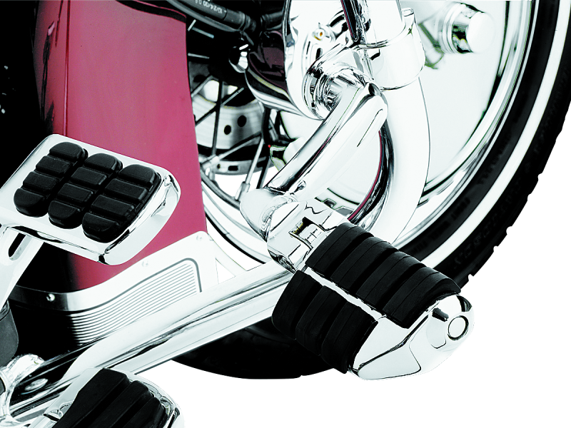 Kuryakyn Longhorn Offset Dually ISO Peg With 1-1/4in Clamp Chrome - Cycle City Outdoors