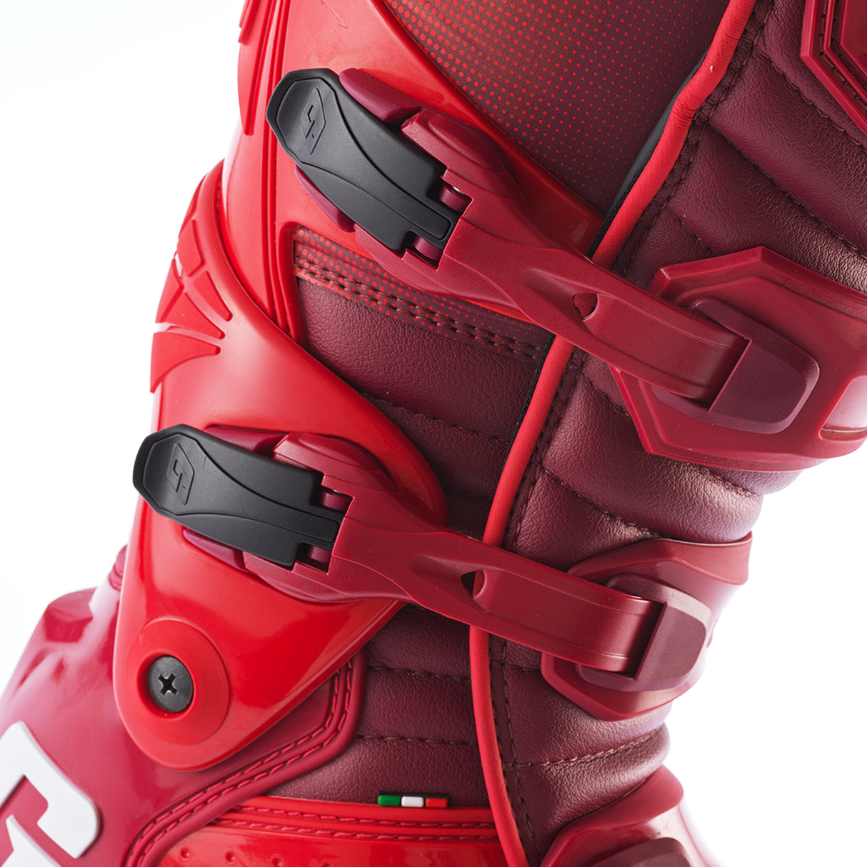 Fastback Endurance Boots Blood Moon Sz 9