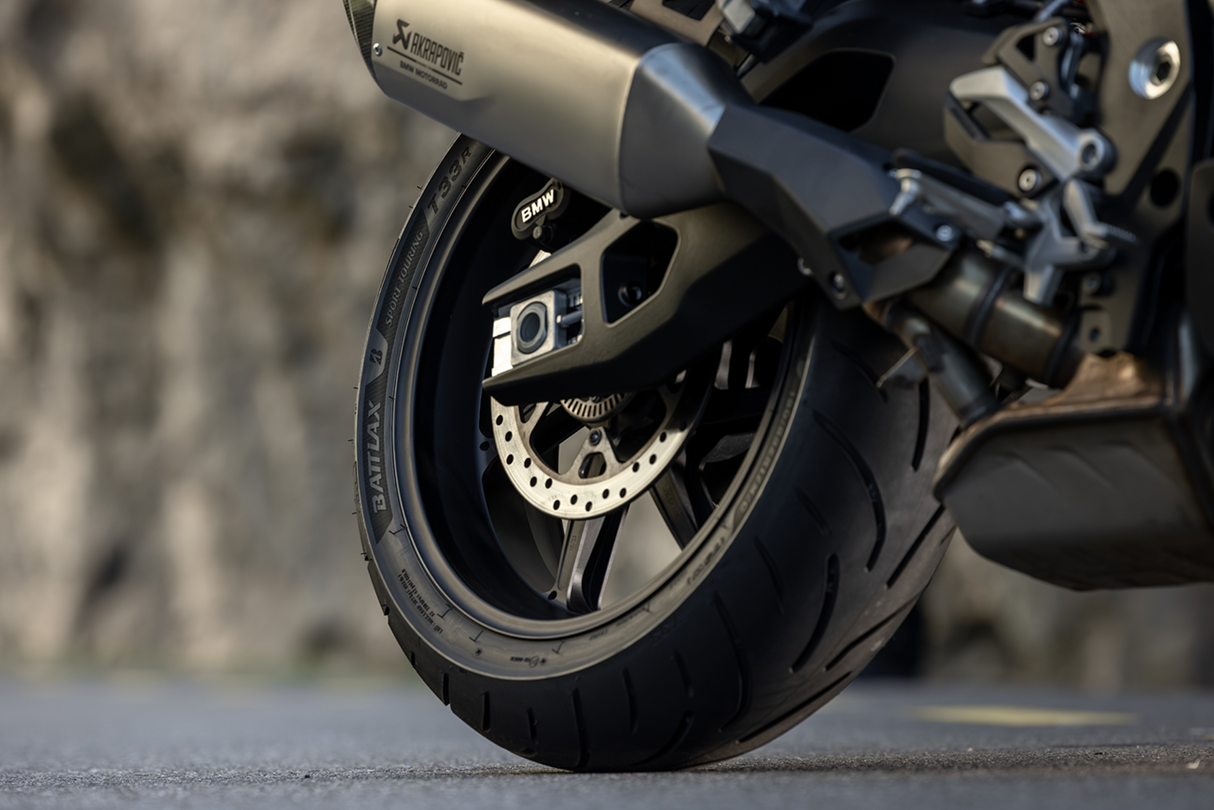 BRIDGESTONE Tire - T33 - Front - 120/70R19 - 60V 20070