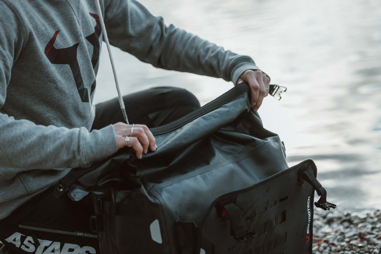 SW-MOTECH SysBag Side Bag System - Black - KTM Adventure/Adventure R/SMT 790/890 '19-'24 BC.SYS.04.521.21001B