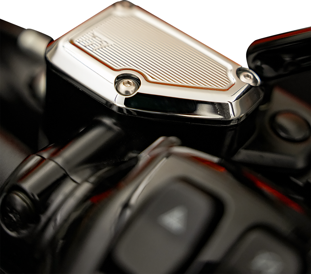 KODLIN USA Master Cylinder Cover - Chrome KUS25856
