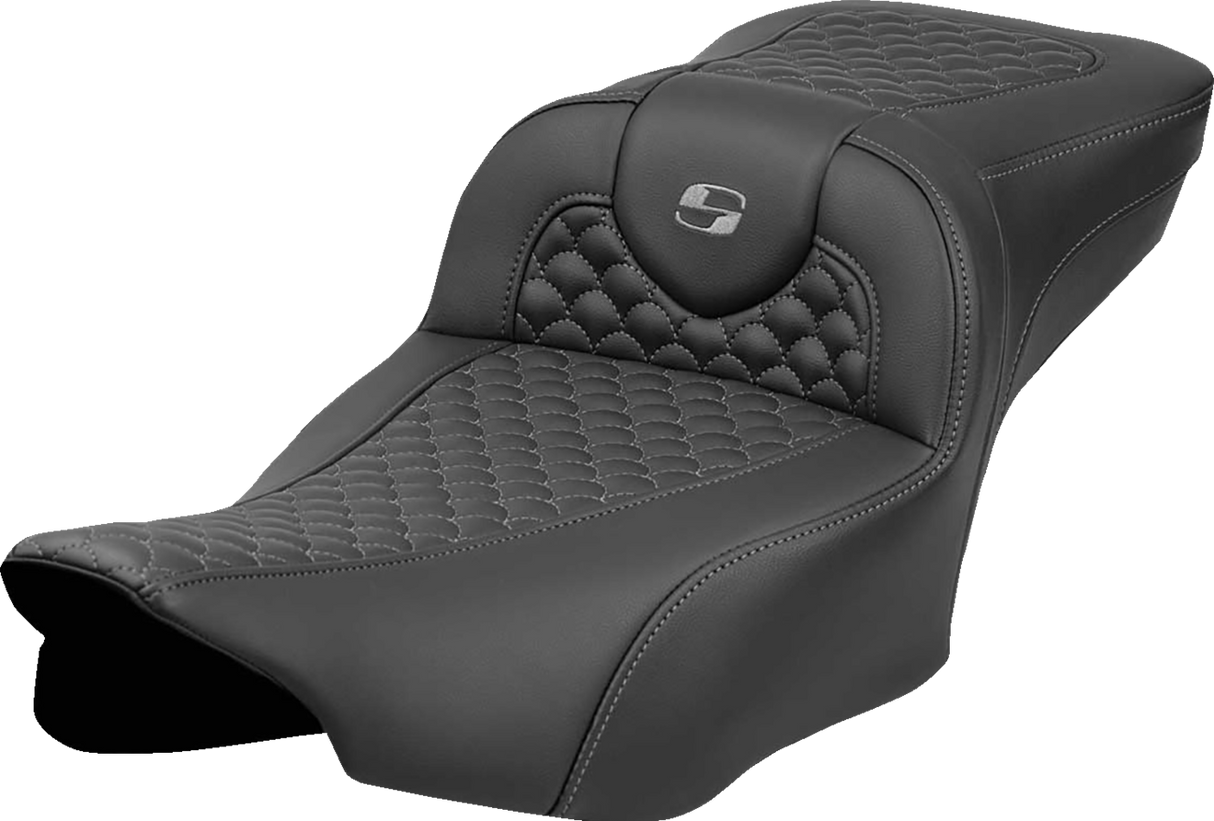 SADDLEMEN Roadsofa* Extended Reach Seat - Dragon Scale Stitch - Dark Gray Stitch - w/o Backrest - FL '23-'24 823-07-20902