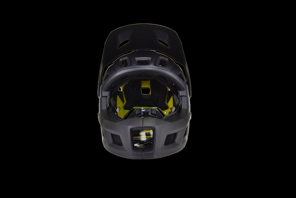 MET Parachute MCR MIPS Helmet