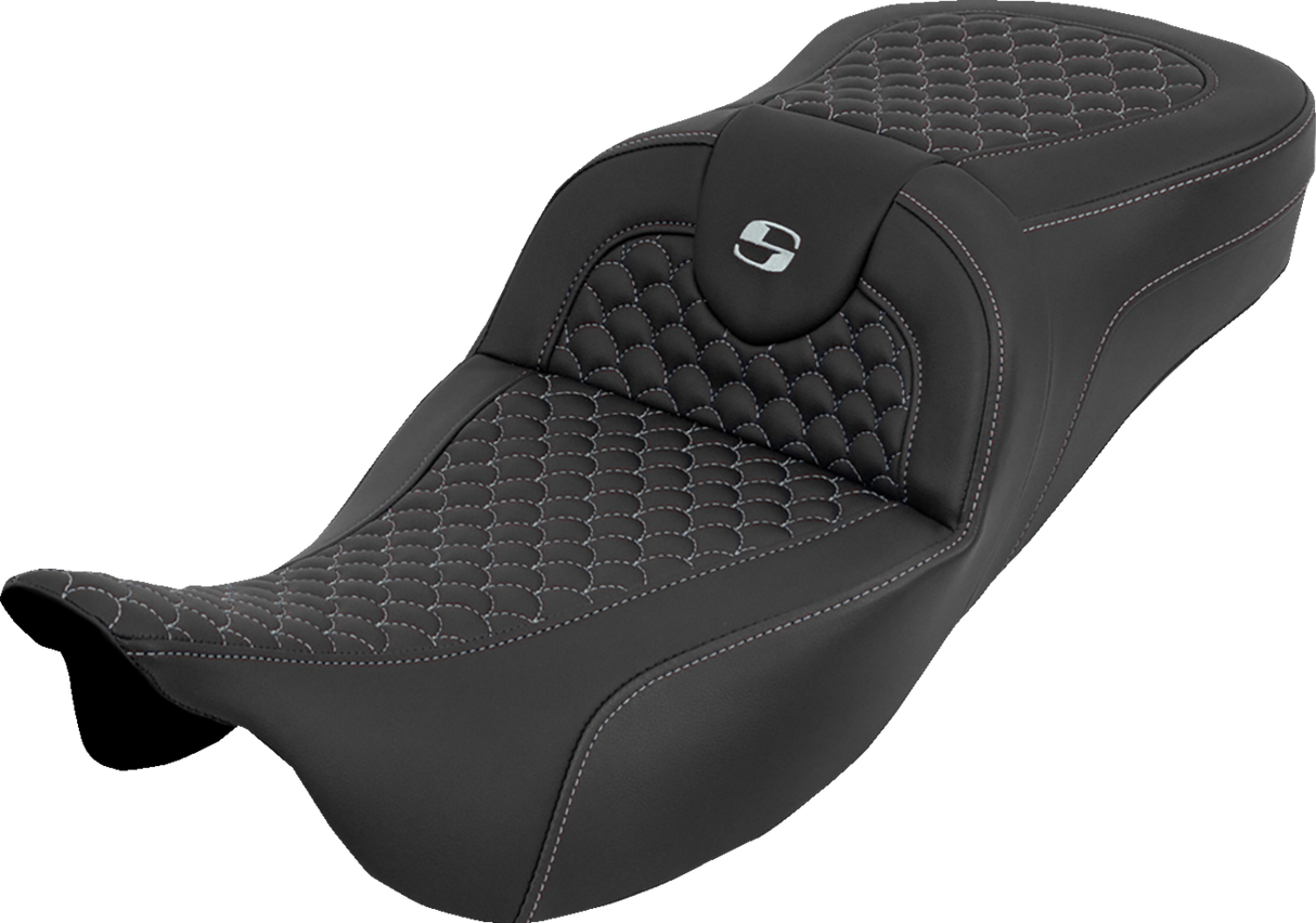 SADDLEMEN Extended Reach RoadSofa™ Seat - Dragon Scale - w/o Backrest - Silver Stitch - FLH/FLT '08-'25 808-07B-20905