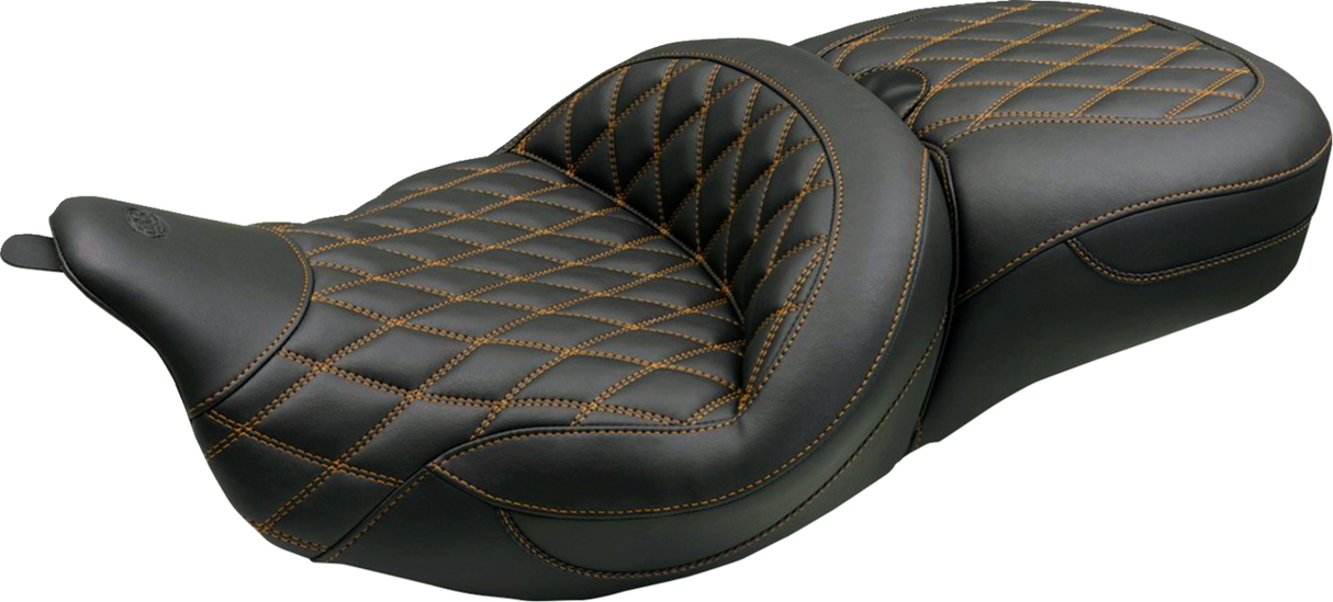 MUSTANG Super Touring Seat - Double Diamond - Toast Stitch FLH/FLT '08-'25 89538T