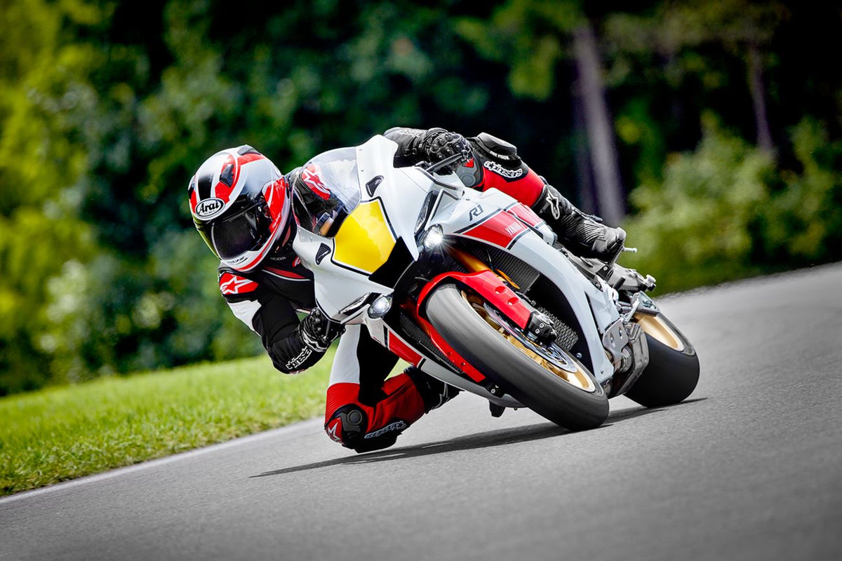 Arai Quantum-X Street Helmet