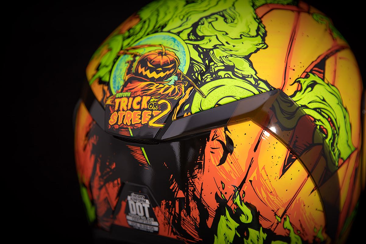 ICON Airform™ Helmet - Trick or Street - Orange