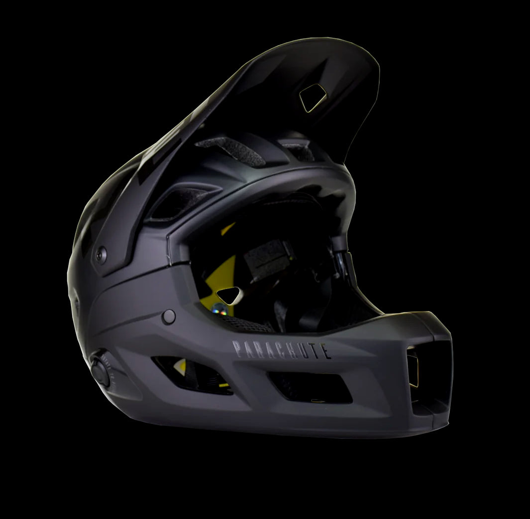 MET Parachute MCR MIPS Helmet