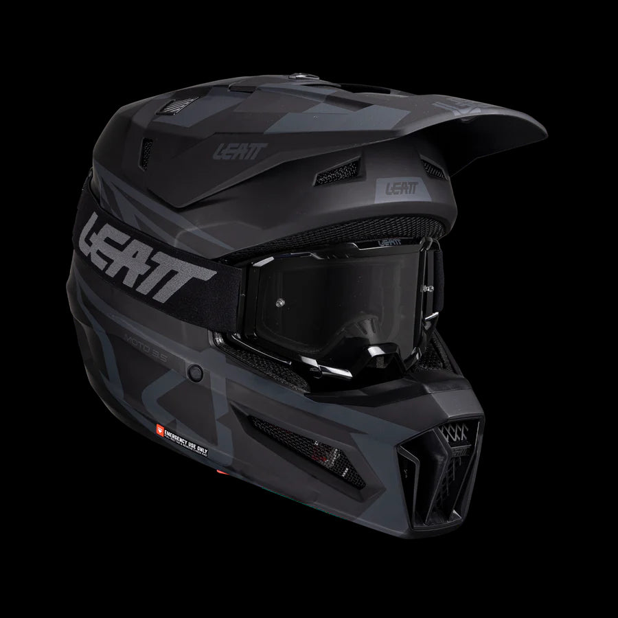 Leatt - Helmet Kit Moto 3.5 Includes Goggles!