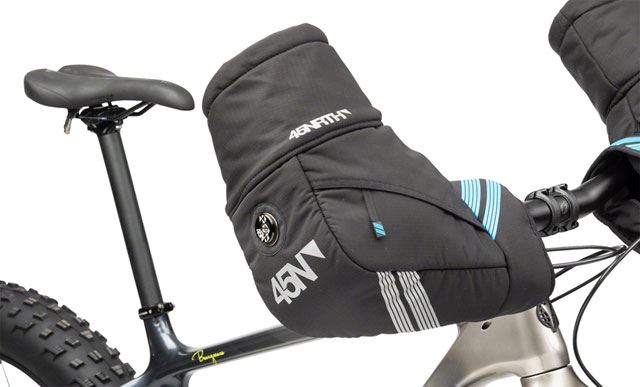 45NRTH Cobrafist Flat Bar Pogies - Black