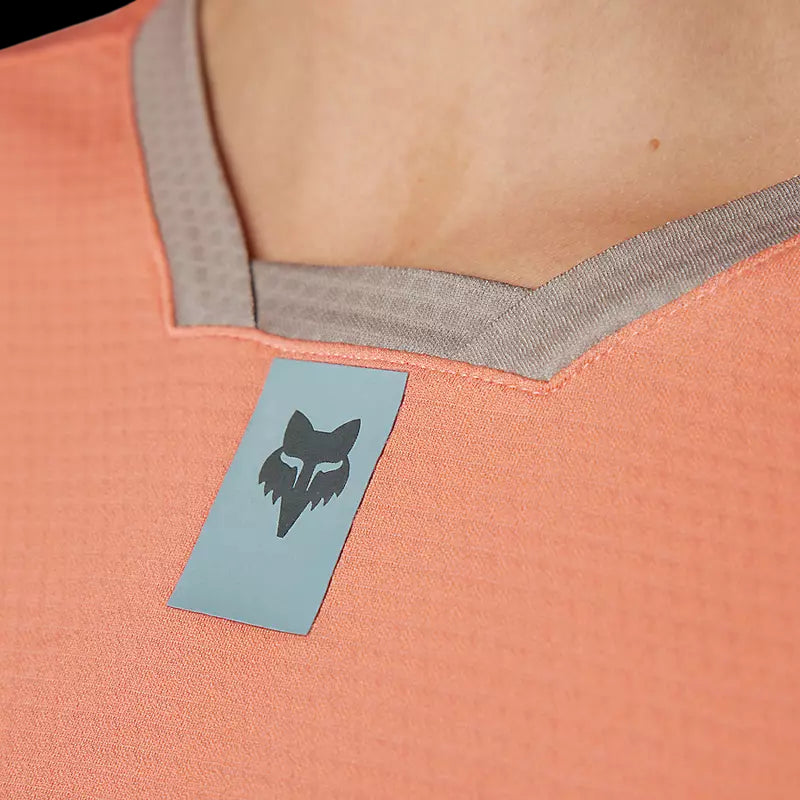 Fox Racing - Womens Defend Long Sleeve Jersey - Salmon - S