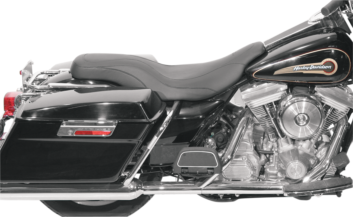 MUSTANG Day Tripper Seat - FLHT '97-'07 76382