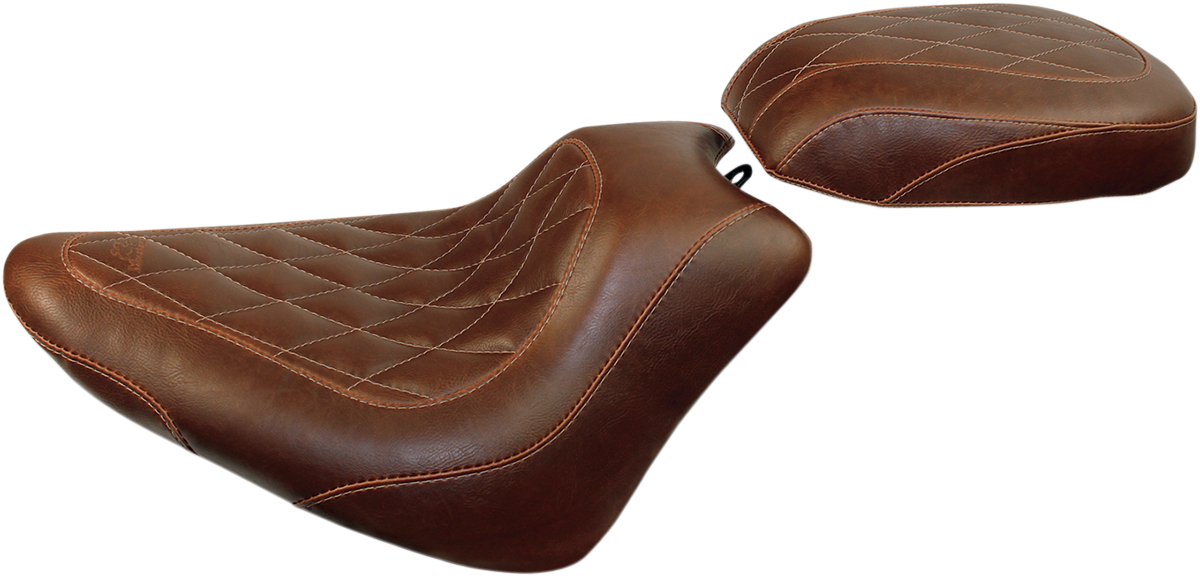 MUSTANG Wide Tripper Rear Seat - Brown - Diamond 76767