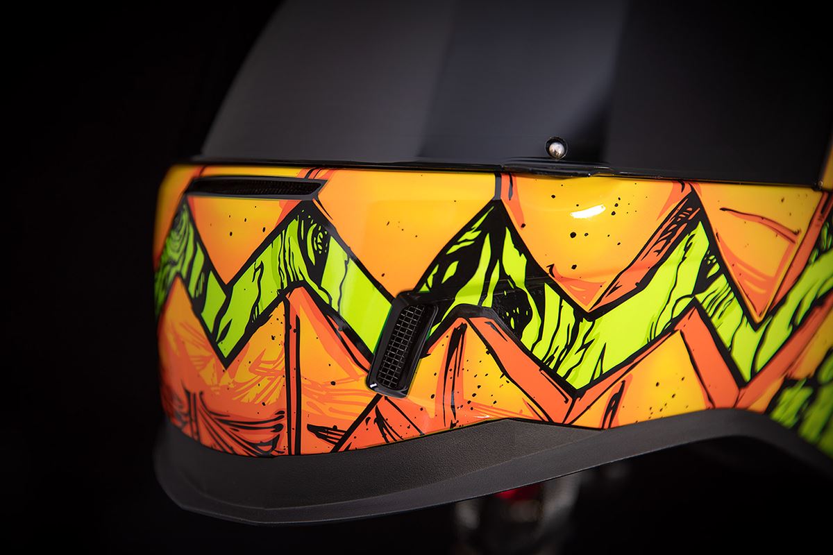 ICON Airform™ Helmet - Trick or Street - Orange