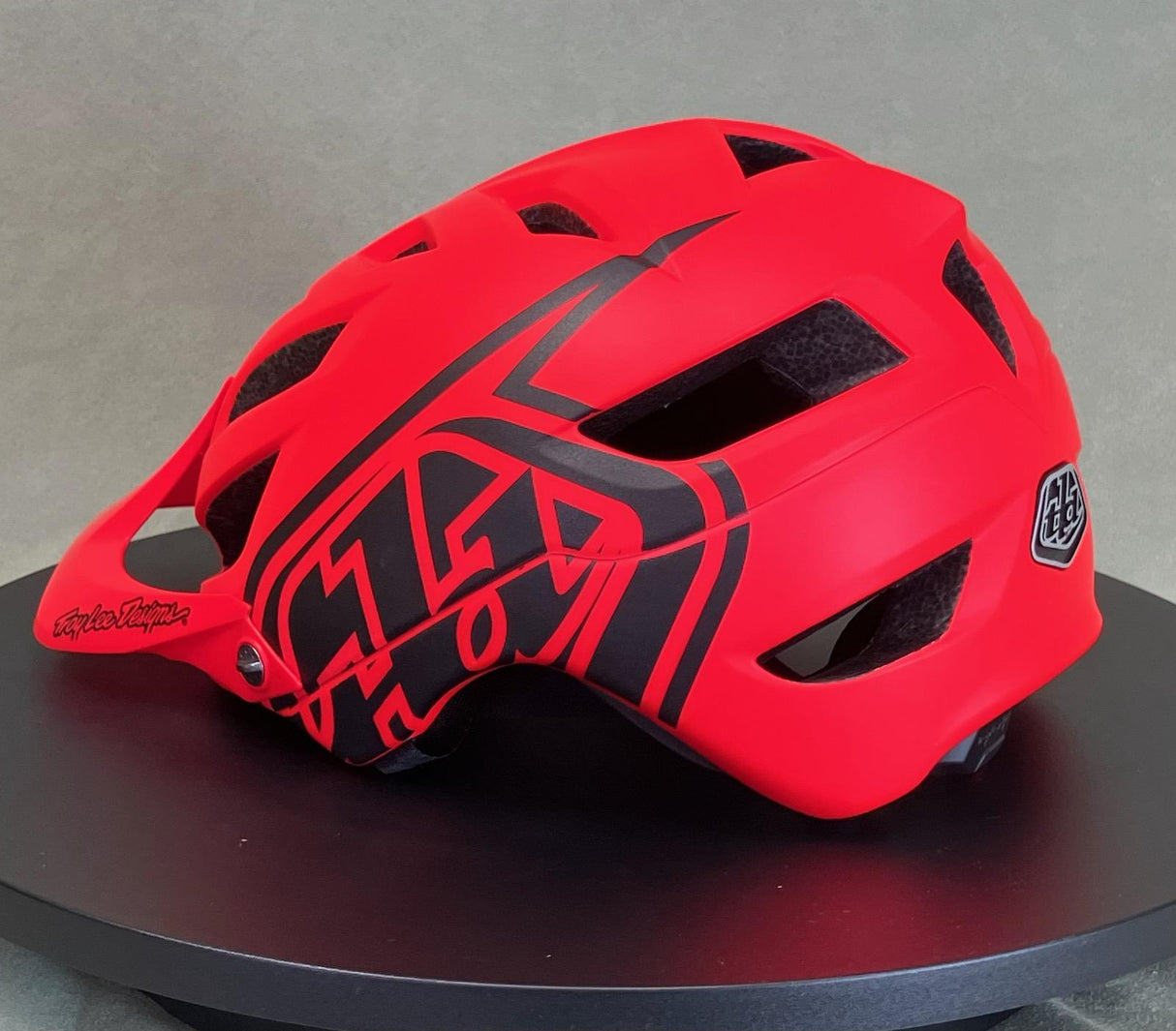 Troy Lee - A1 Helmet - Drone - Cycle City Outdoors