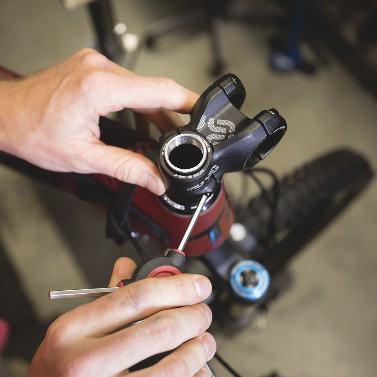 e*thirteen Base 35 Stem