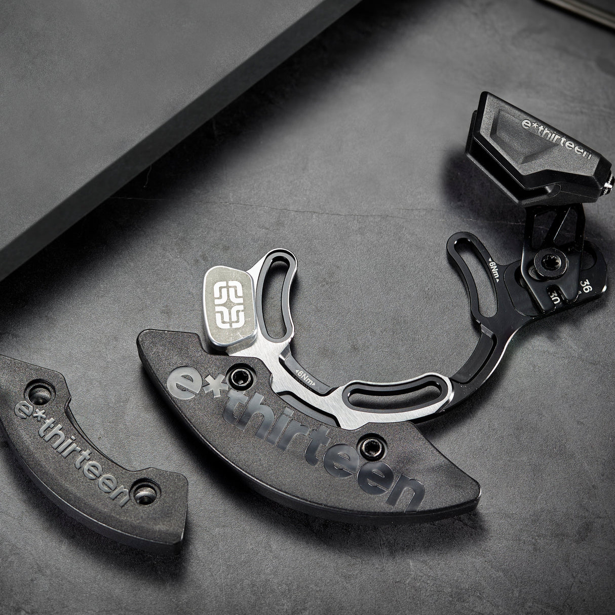 e*thirteen Vario Enduro Chainguide