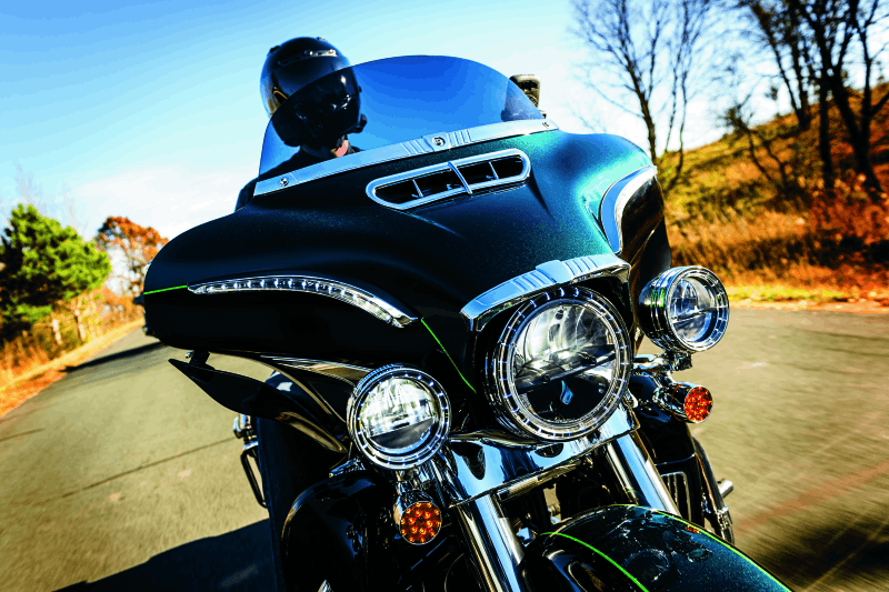 Kuryakyn Tri-Line Windshield Trim Chrome - Cycle City Outdoors