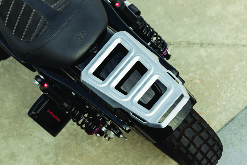 Kuryakyn Dillinger Luggage Rack Silver - Cycle City Outdoors