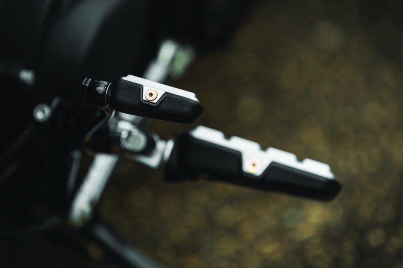 Kuryakyn Dillinger Shift Peg Silver - Cycle City Outdoors