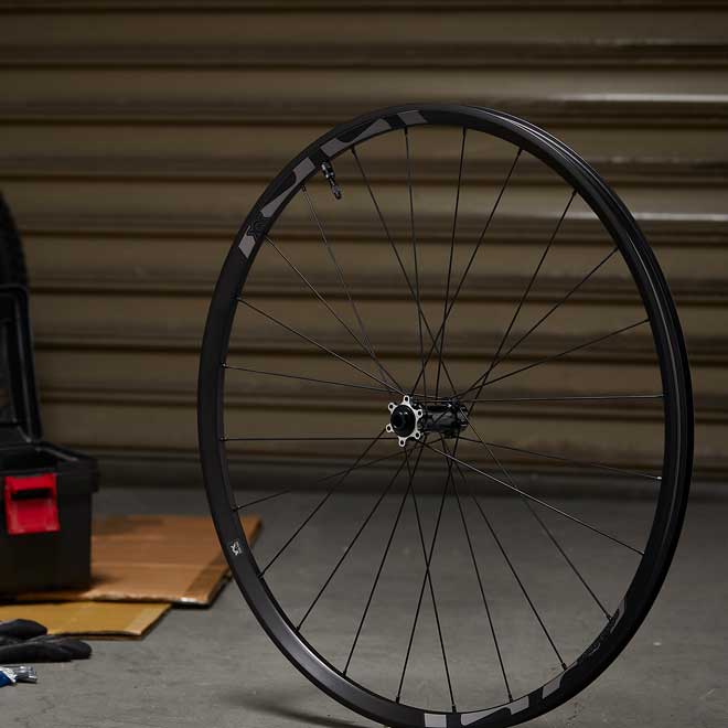 e*thirteen XCX Aluminum Gravel Wheels (sold separately)