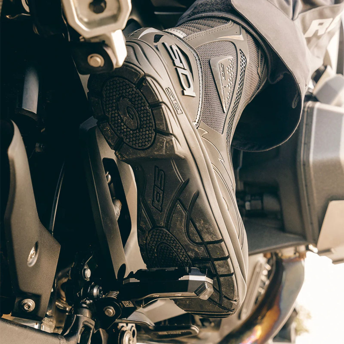 Sidi Aria Gore Waterproof Touring Boots | Breathable Panels, GORE-TEX Membrane & YKK Side Zip