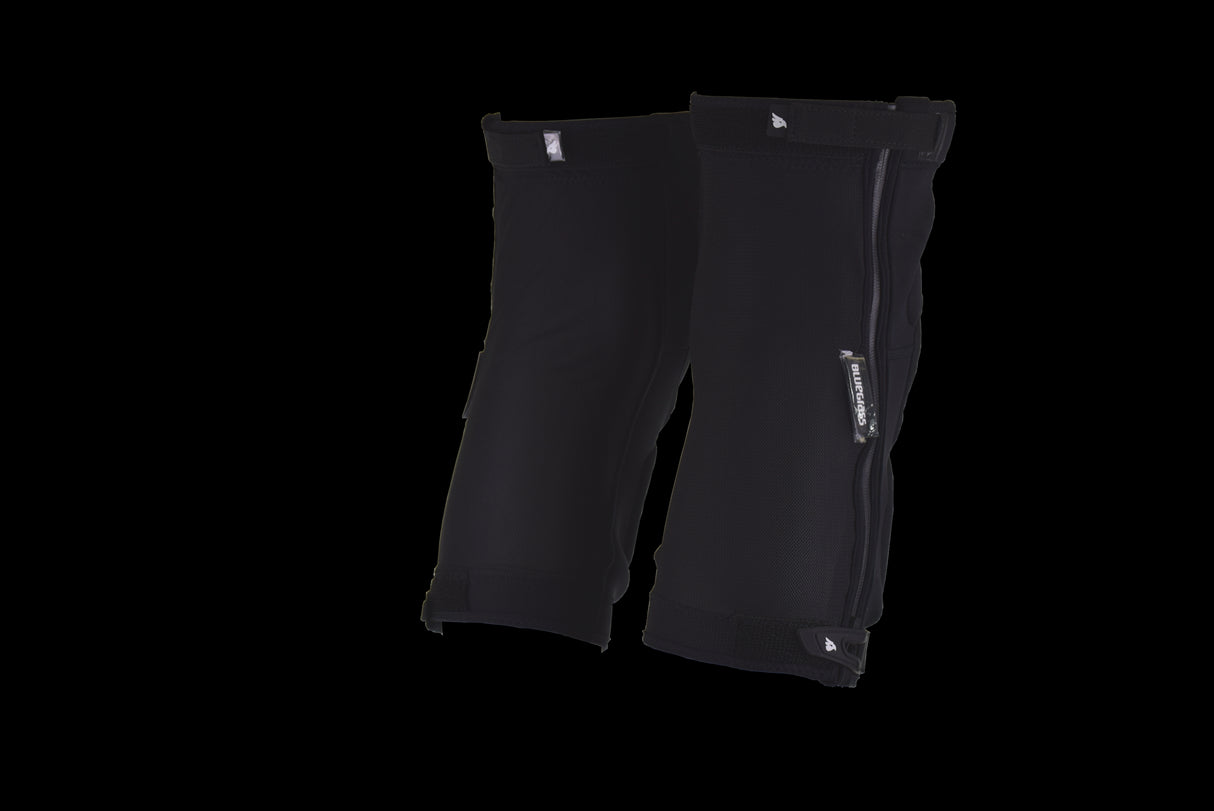 Bluegrass Solid D30 Knee Pads Black
