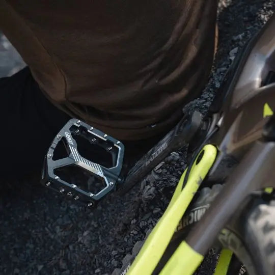 Leatt MTB Pedals AllMtn 6.0 Flat