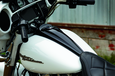 Kuryakyn Smooth Dash Console Jim Nasi Black - Cycle City Outdoors