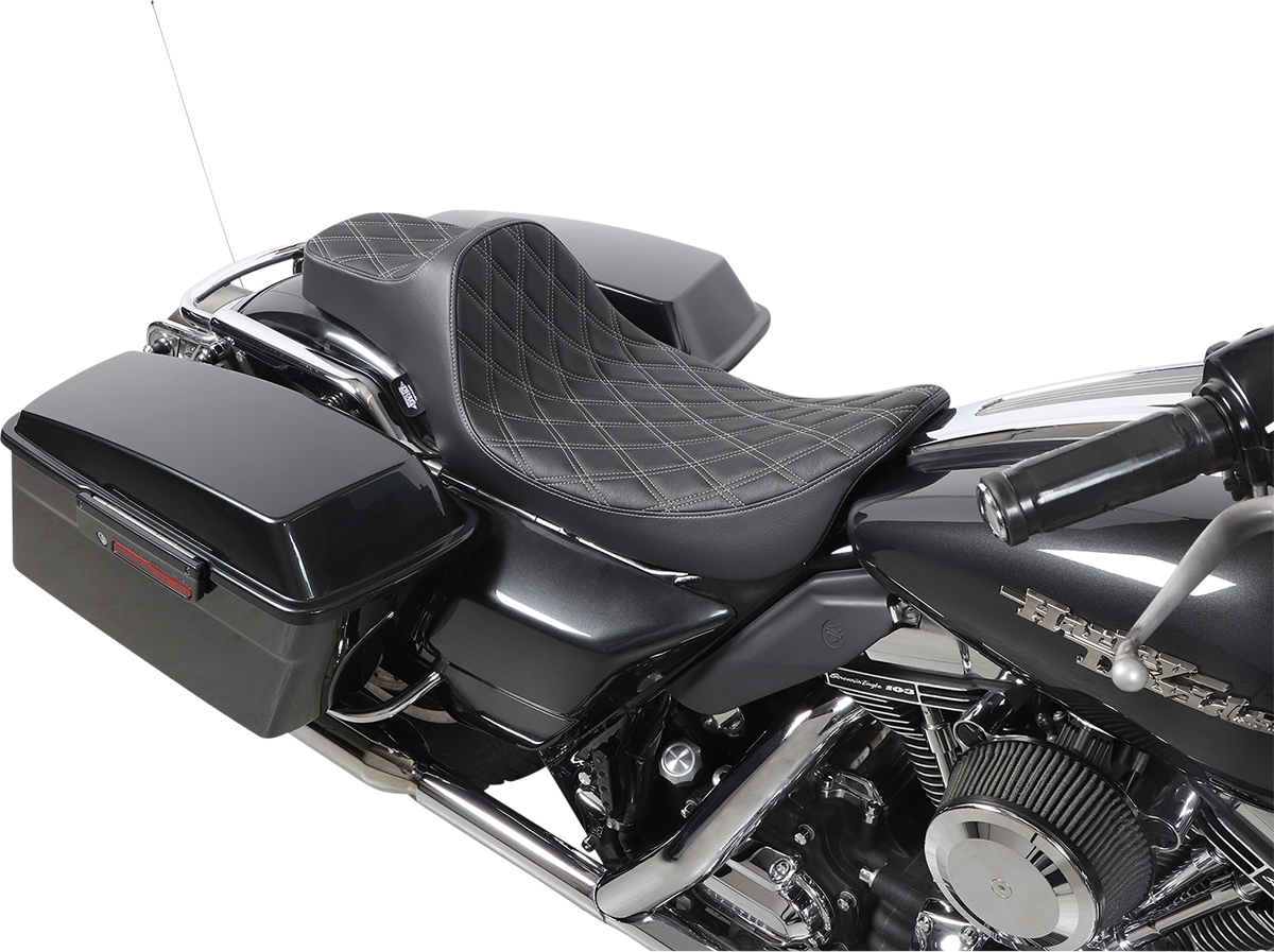 DRAG SPECIALTIES Extended Reach Predator III Seat - Double Diamond - Black w/ Silver Stitching - FL '99-'07 08011370 - Cycle City Outdoors