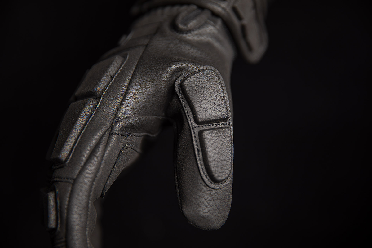 ICON Motorhead3™ CE Gloves - Black - Small 3301-4237