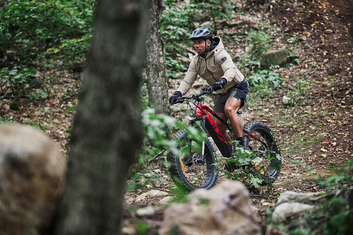 IGO - Outland Torngat RS E-Bike - Black/Red - Fatbike