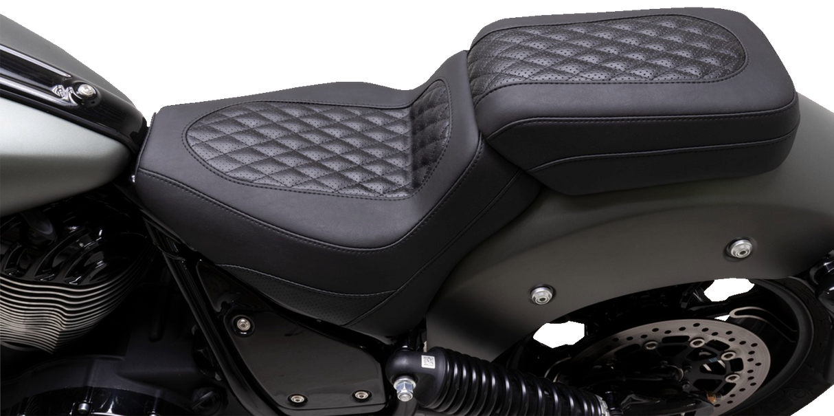 MUSTANG Squareback Seat - Solo - Black - Diamond Stitch - Chief '22-'24 88201