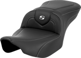 SADDLEMEN Roadsofa* Seat - Carbon Fiber - Silver Stitch/Silver Logo - without Backrest - FL '23-'24 823-07-185
