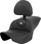 SADDLEMEN Roadsofa* Seat - Carbon Fiber - Silver Stitch/Silver Logo - with Backrest - FL '23-'24 823-07-185BR