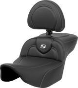SADDLEMEN Roadsofa* Extended Reach Seat - Carbon Fiber - Silver Stitch/Silver Logo - w/ Backrest - FL '23-'24 823-07-186BR