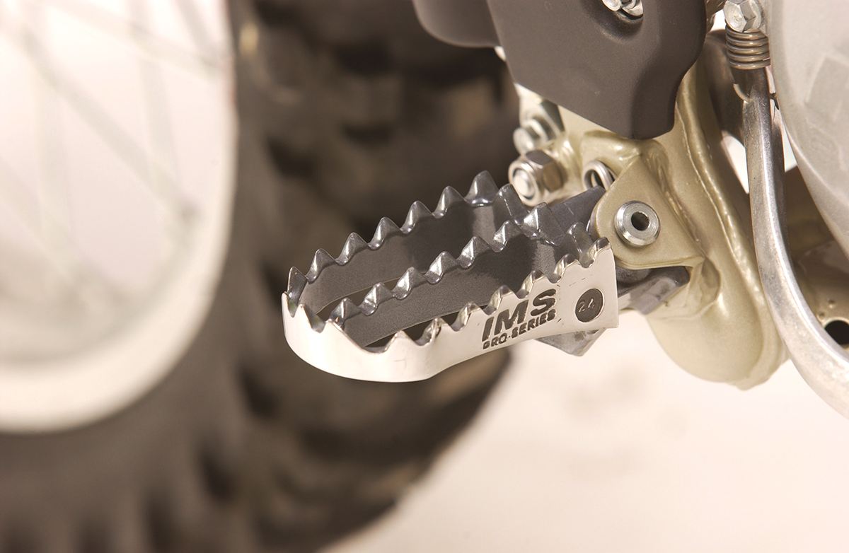 IMS PRODUCTS INC. Pro-Series Foot Pegs - Black 293119-4