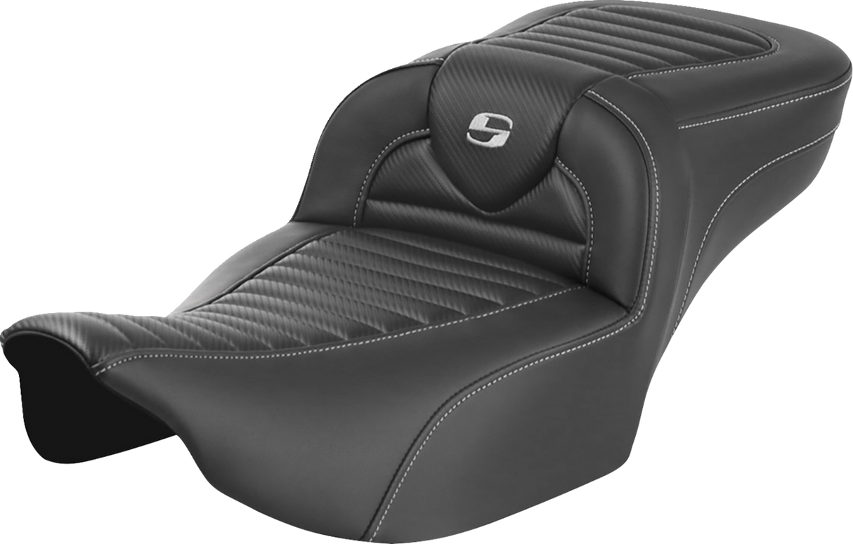 SADDLEMEN Roadsofa* Extended Reach Seat - without Backrest - Tuck-n-Roll - Carbon Fiber - FLTR/FLHX '23-'24 823-07-20500