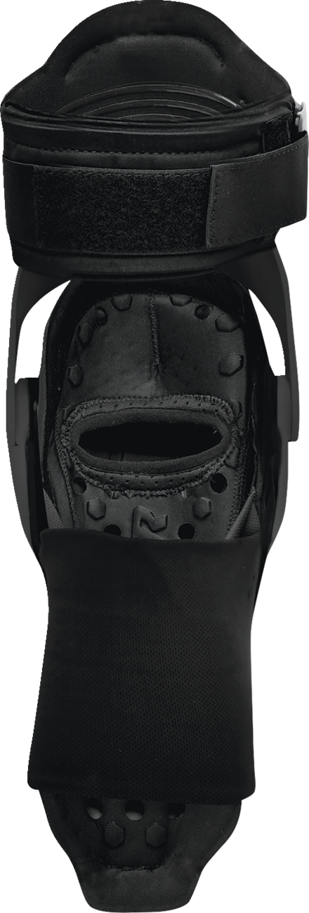 THOR Sentinel Knee Guards - Black - S/M 2704-0681