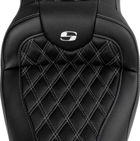 SADDLEMEN Roadsofa* Seat - with Backrest - Silver Stitch - FL '08-'23 808-07B-182B5