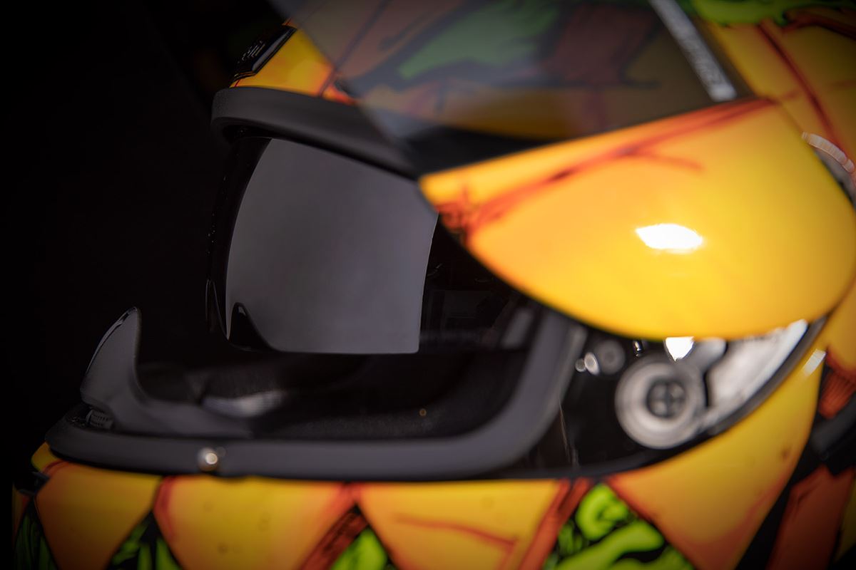 ICON Airform™ Helmet - Trick or Street - Orange