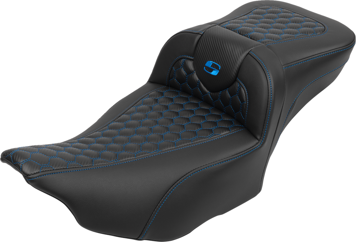 SADDLEMEN Roadsofa* Extended Reach Seat - with Backrest - Honeycomb - Blue Stitch - FLTR/FLHX '23-'24 823-07-190B1